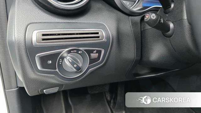 Mercedes-Benz C-Class W205 id 4396952 из Кореи 9