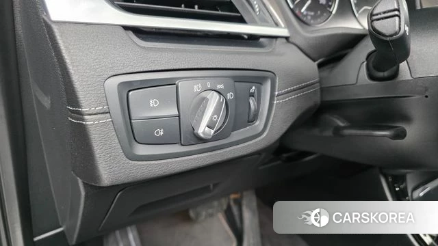 BMW X1 (F48) id 3827993 из Кореи 9