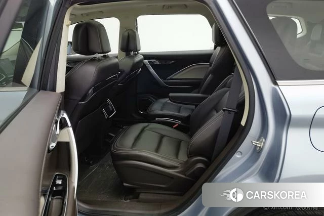 Geely Automobile Jiayi PHEV id 4210054 из Китая 9