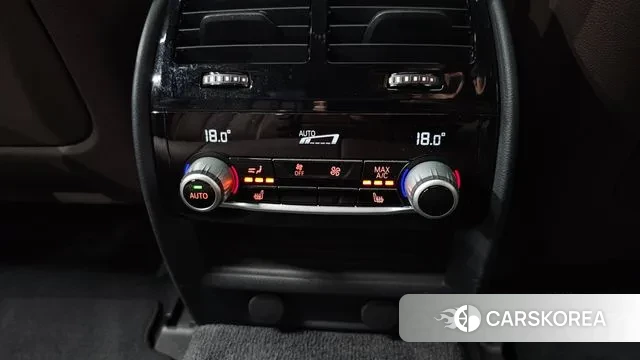 BMW 5 Series (G30) id 3243709 из Кореи 9