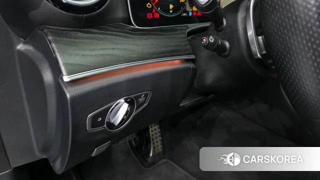 Mercedes-Benz E-Class W213 id 4745504 из Кореи 9