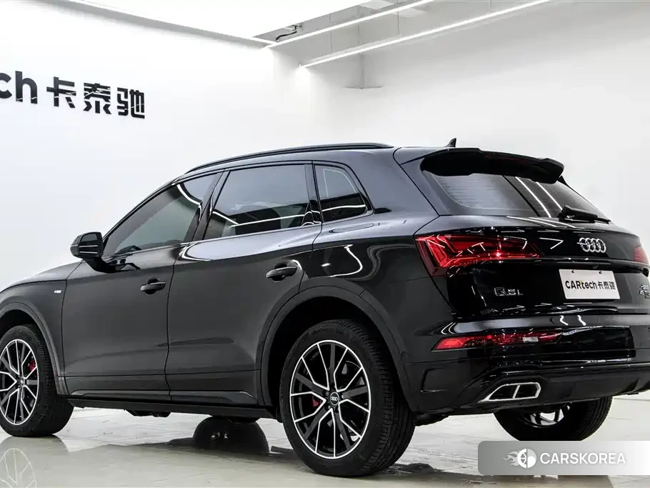 Audi Q5L id 4679505 из Китая 9