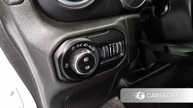 Jeep Wrangler (JL) id 3060823 из Кореи 9