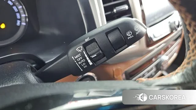 Ssangyong Rexton Sports id 3562871 из Кореи 9