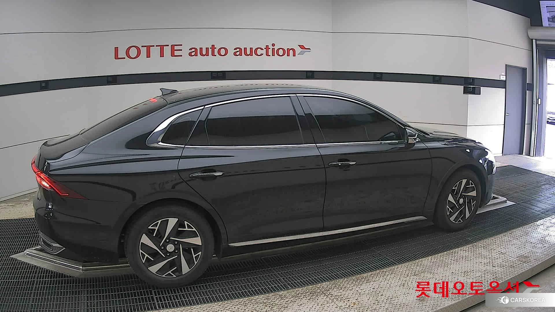 Hyundai Grandeur Hybrid id 4289482 из Кореи 9