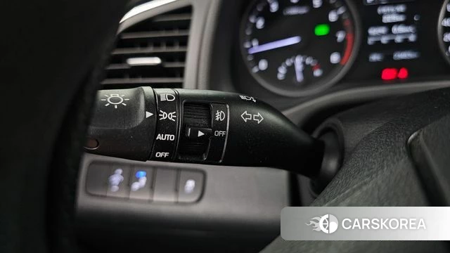Hyundai Avante AD id 4672686 из Кореи 9