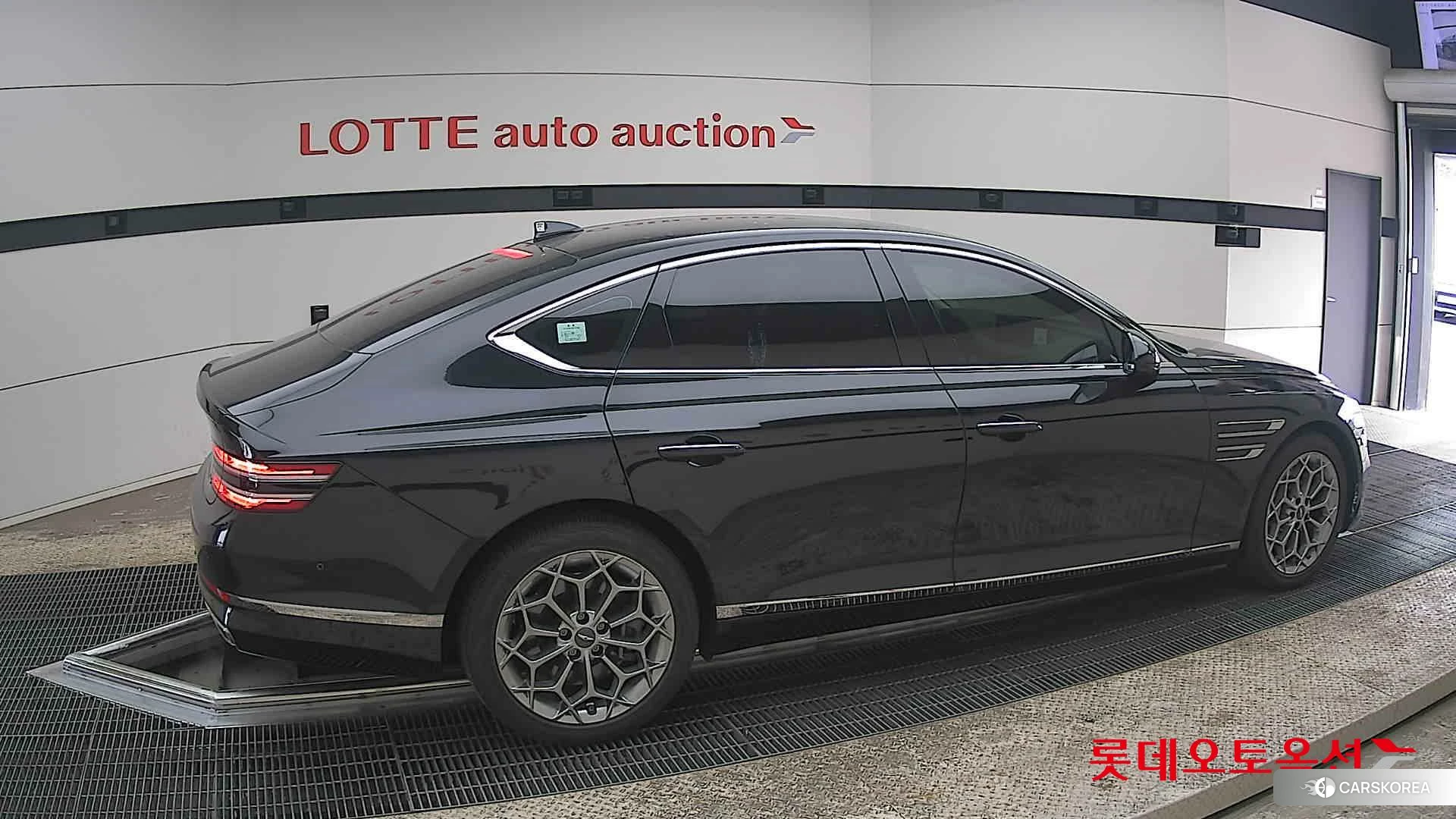 Hyundai G80 id 3869346 из Кореи 9