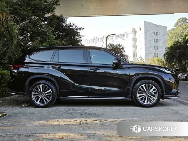 Toyota Crown Lufang id 4277211 из Китая 9