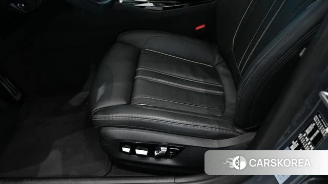 BMW 5 Series (G30) id 4330104 из Кореи 9