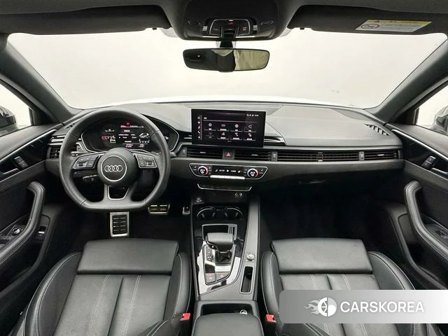 Audi A4L id 3857979 из Китая 9