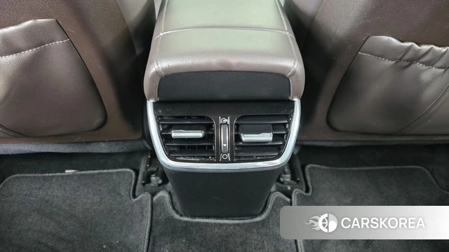 Hyundai The New Grandeur IG Hybrid id 4434981 из Кореи 9