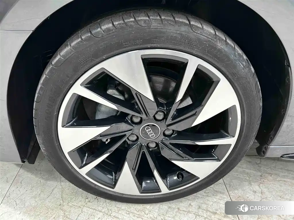Audi A3 id 4653950 из Китая 9