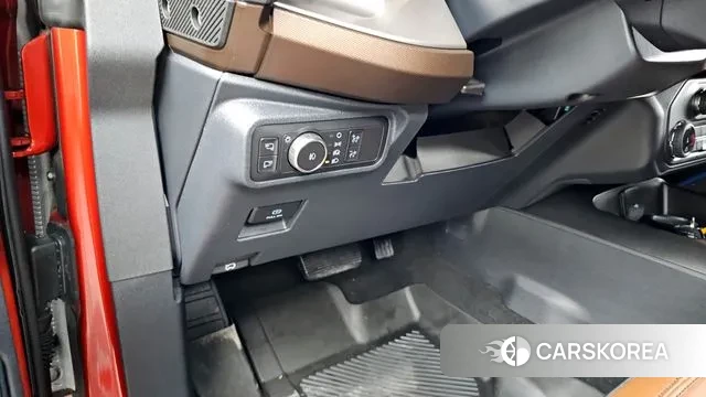 Ford Bronco 6th Generation id 2964147 из Кореи 9