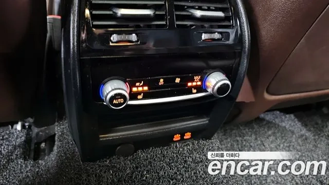 BMW 5 Series (G30) id 2863173 из Кореи 9