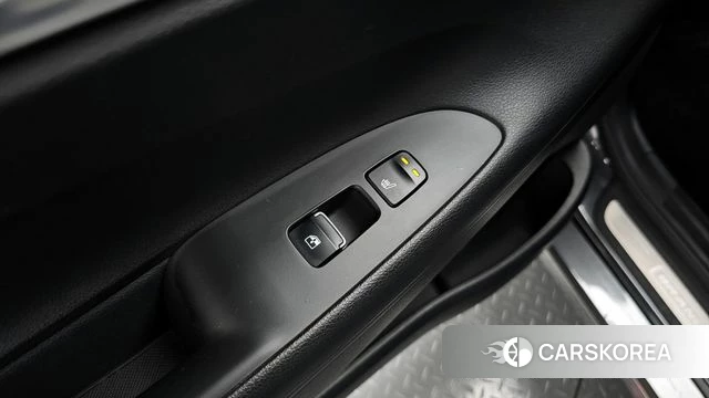Hyundai The New Grandeur IG Hybrid id 4267555 из Кореи 9