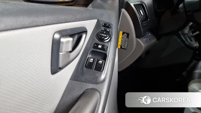 Hyundai The New Grand Starex id 3433619 из Кореи 9