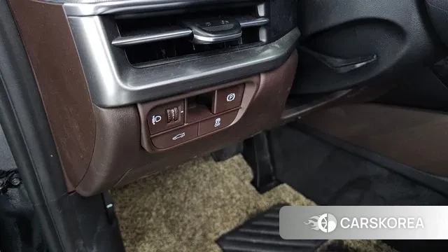 Hyundai Grandeur (GN7) id 3502967 из Кореи 9