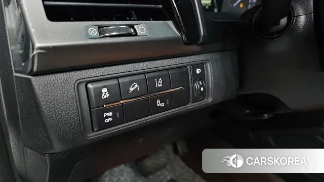 Ssangyong The New Rexton Sports Cannes id 3597614 из Кореи 9