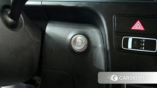 Hyundai Staria id 4360278 из Кореи 9