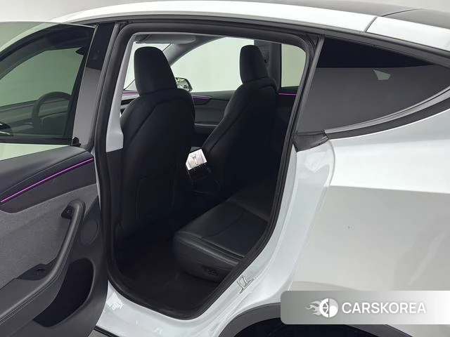 Tesla Model Y id 4219751 из Китая 9