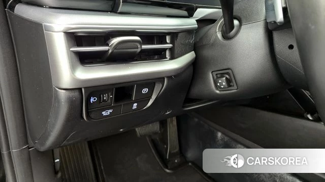 Hyundai Grandeur (GN7) id 3940264 из Кореи 9