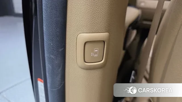 Kia The New Carnival id 3747790 из Кореи 9