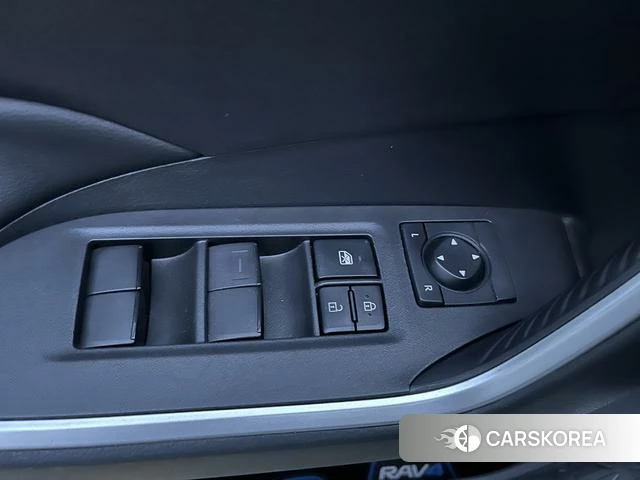 Toyota RAV4 Rongfang id 4333456 из Китая 9