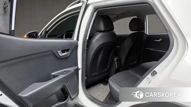 Kia Stonic id 3038814 из Кореи 9