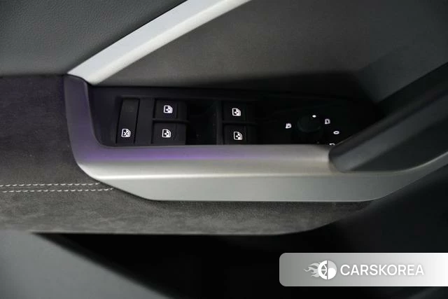 Audi Q3 id 4210848 из Китая 9