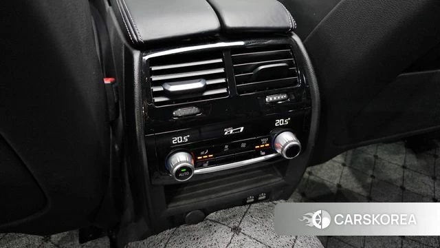 BMW 5 Series (G30) id 4416023 из Кореи 9