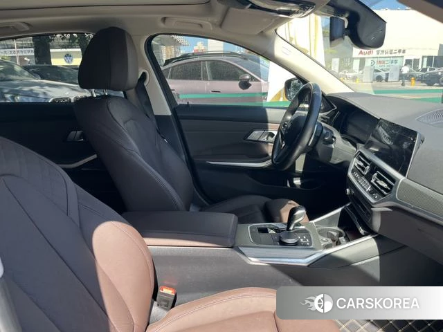 BMW 3 series id 4257676 из Китая 9