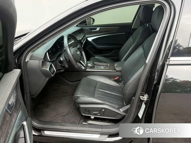 Audi A6L id 4349026 из Китая 9