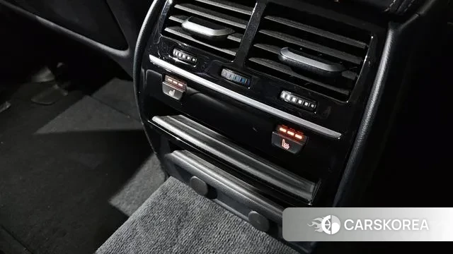 BMW 5 Series (G30) id 3004764 из Кореи 9