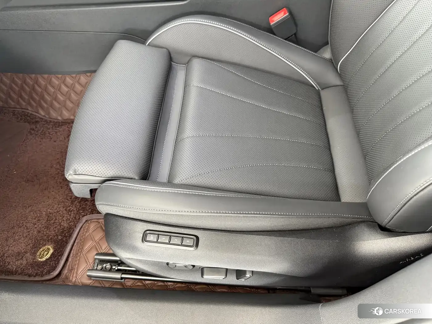 Volkswagen Passat id 4548198 из Китая 9