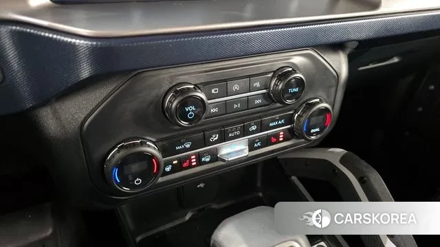 Ford Bronco 6th Generation id 3052841 из Кореи 9