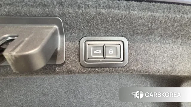 Audi A6 (C8) id 3477816 из Кореи 9