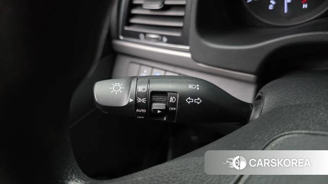 Hyundai Avante AD id 3886612 из Кореи 9