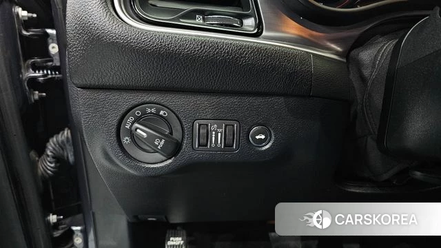 Dodge Challenger id 4411098 из Кореи 9