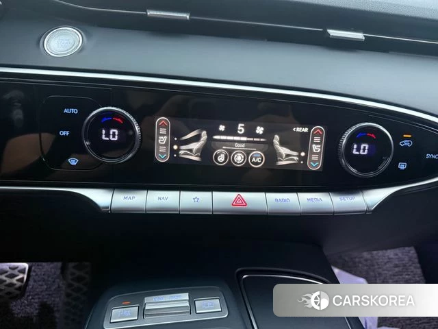 Genesis GV70 id 4697692 из Кореи 9