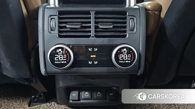 Land Rover Discovery 5 id 3591683 из Кореи 9