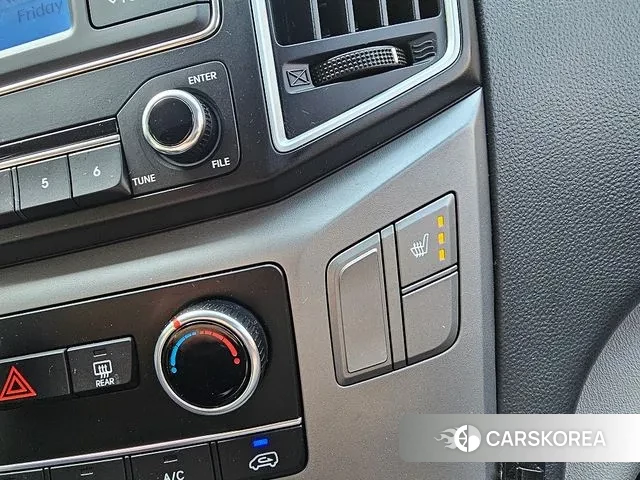 Hyundai The New Grand Starex id 3129359 из Кореи 9