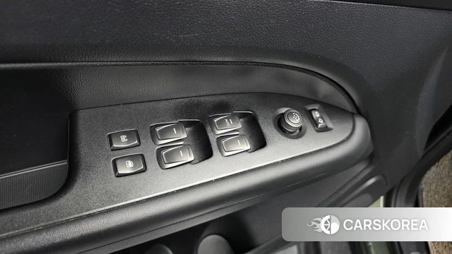 Ssangyong The New Rexton Sports Cannes id 3843055 из Кореи 9