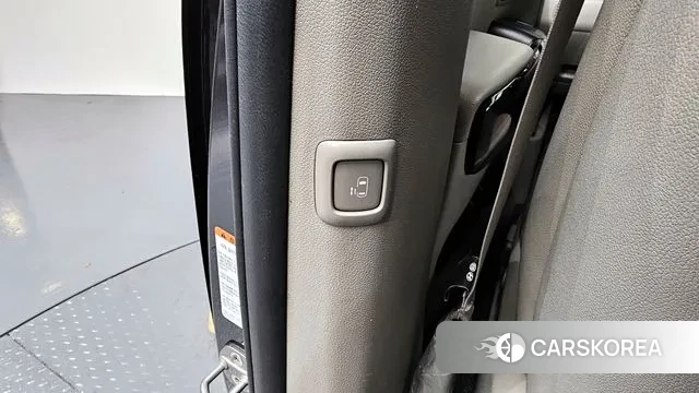 Kia The New Carnival id 3552715 из Кореи 9