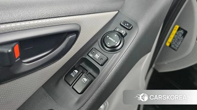 Hyundai The New Grand Starex id 4535791 из Кореи 9