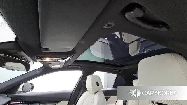 BMW 5 Series (G60) id 3517810 из Кореи 9