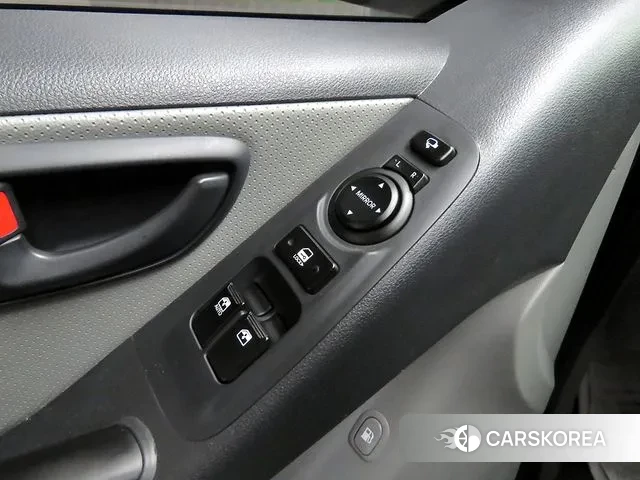 Hyundai The New Grand Starex id 2986007 из Кореи 9