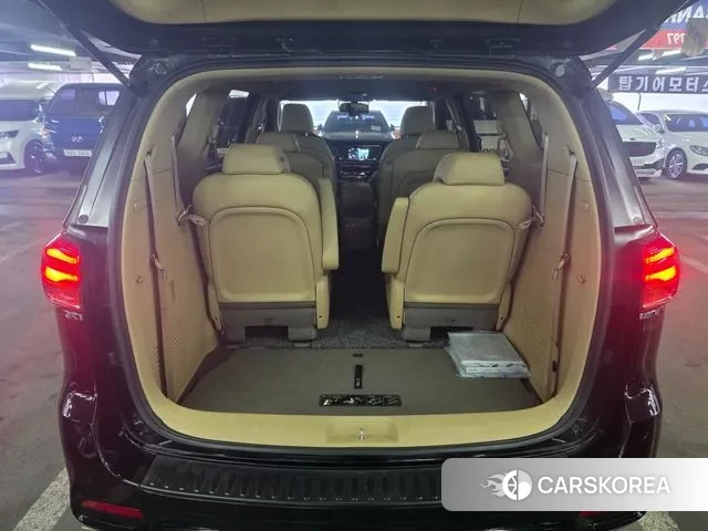 Kia The New Carnival id 3646703 из Кореи 9