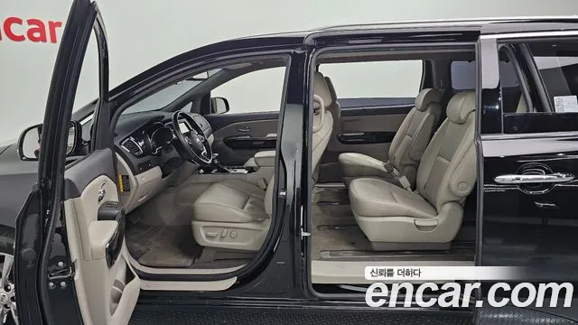 Kia The New Carnival id 2790865 из Кореи 9