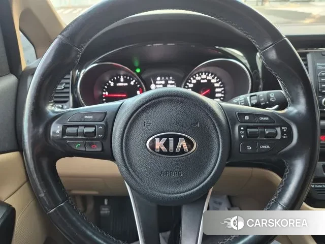 Kia All New Carnival id 3500120 из Кореи 9
