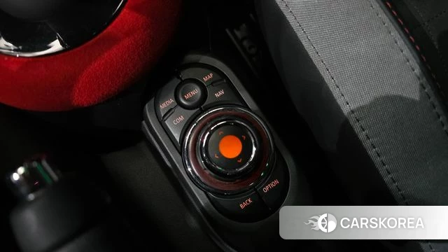 Mini Cooper S Convertible id 4775842 из Кореи 9